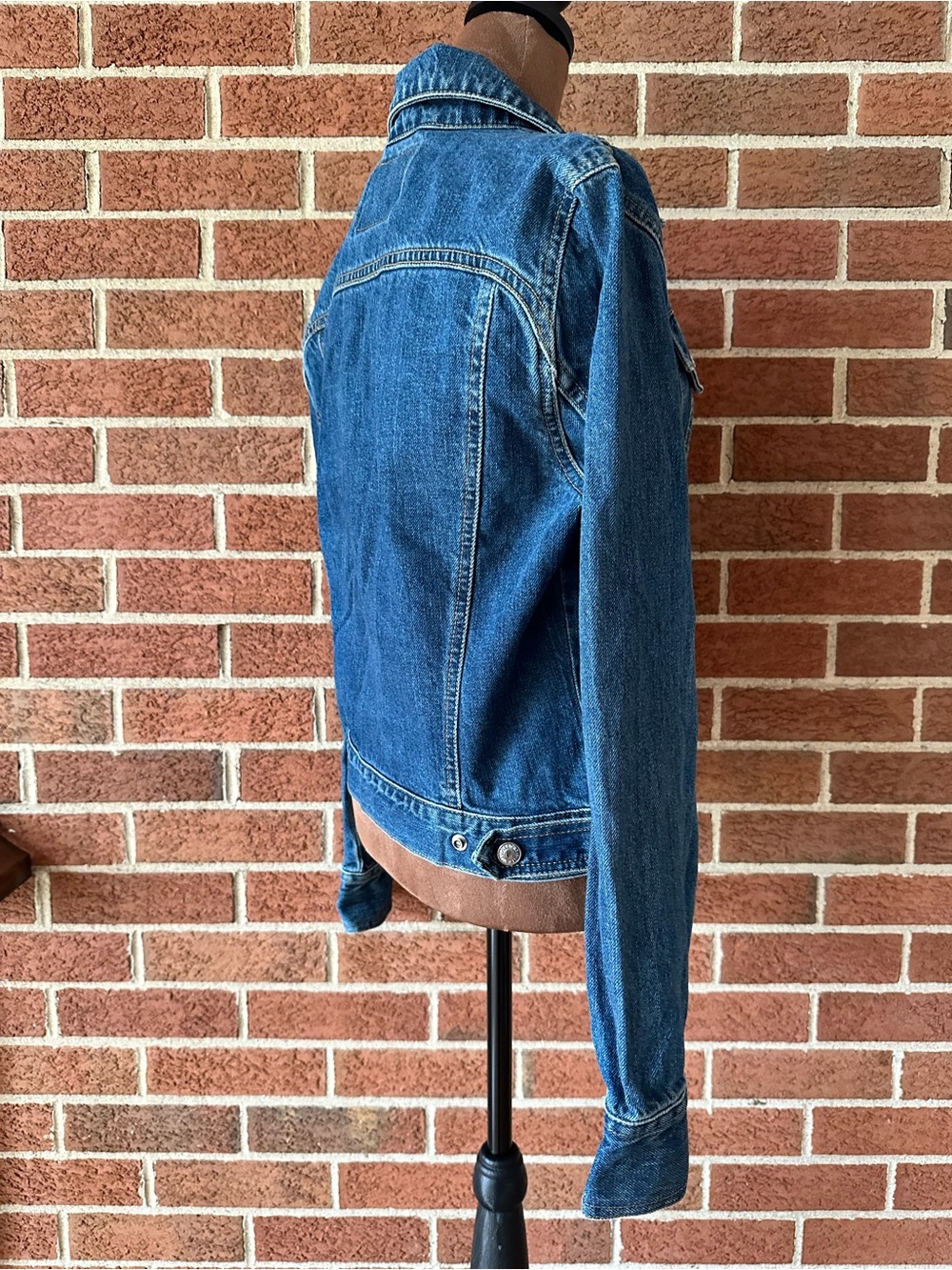 Vintage Levi’s Denim Jacket Women’s Wash Jean Jacket, M - Picture 7 of 11